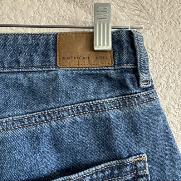 American Eagle Mom Jeans Stretch size 6 - Picture 9 of 10